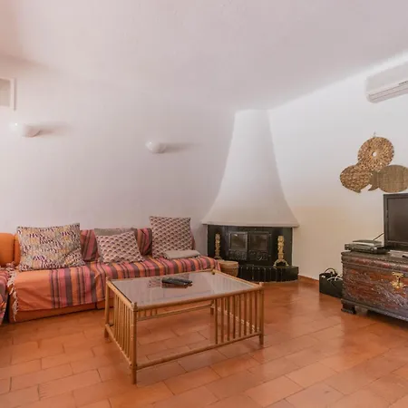 度假居 Al - Aldeia Do Golfe Retreat *